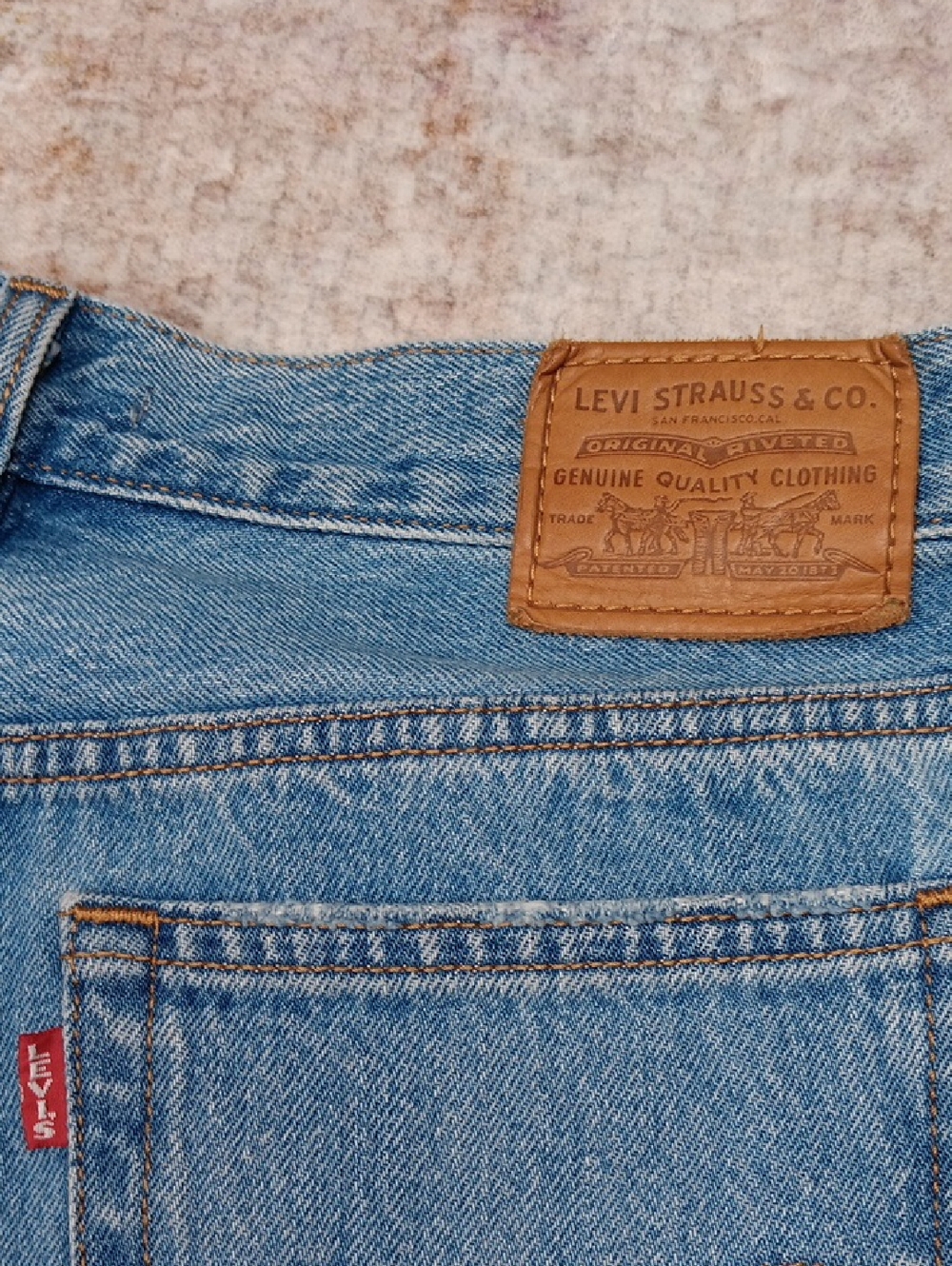 Levis Wedgie Straight Distressed Jeans Size 27 - Picture 3 of 10
